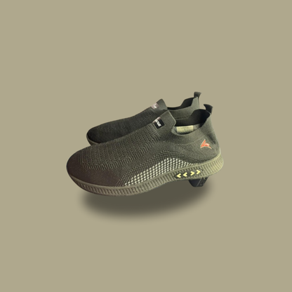 Lightweight Black Knit Slip-On Sneakers